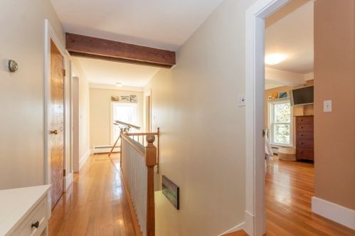 24 Blanchard Rd, Weymouth MA 02190-2840 exterior