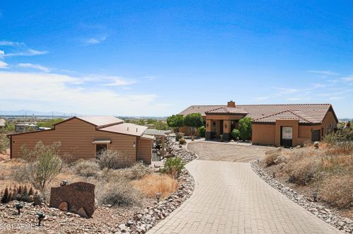 26004 5th St, Phoenix, AZ 85085-2806