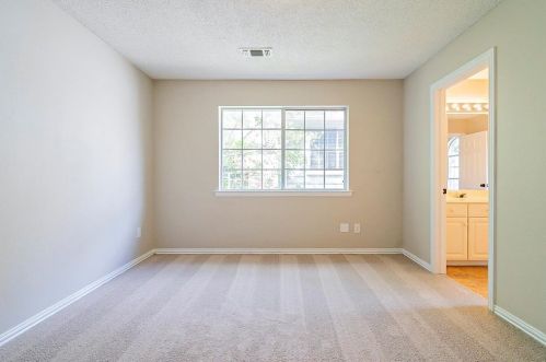 14593 Parker Ct, Addison TX 75001-7971 exterior