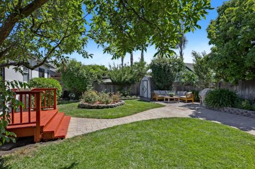 15057 Dewey St, San Leandro CA  94579-1605 exterior