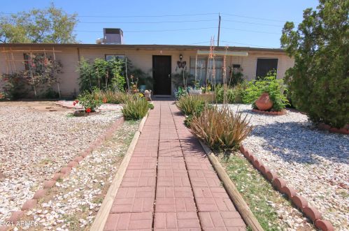 3401 Cambridge Ave, Phoenix, AZ 85008-1217