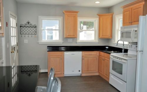 10 8th Ave, Wareham MA  02571-1302 exterior