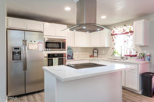 2225 61 Dr, Phoenix AZ 85033-4113 exterior