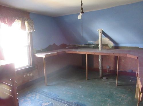 4 Doane St, Worcester MA 01607-1108 exterior