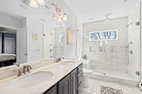 35 Monmouth St, Quincy MA 02171-1067 exterior