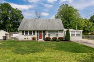 9223 Cavalcade Ave, Louisville KY  40272-3536 exterior