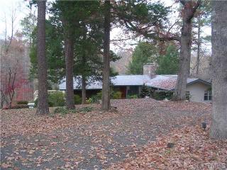 4915 Whitfield Rd, Durham NC  27707-9505 exterior