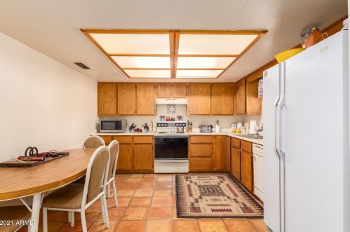 35220 3rd Ave, Phoenix AZ 85027-5908 exterior