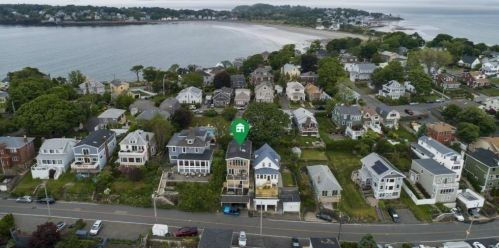 167 Wilson Rd, Nahant MA 01908-1022 exterior