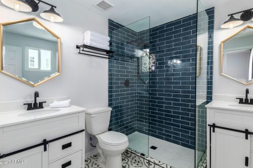 7202 Coolidge St, Phoenix AZ  85033-1429 exterior