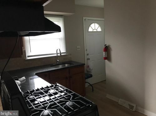 231 Park Ave, West Deptford NJ  08096 exterior