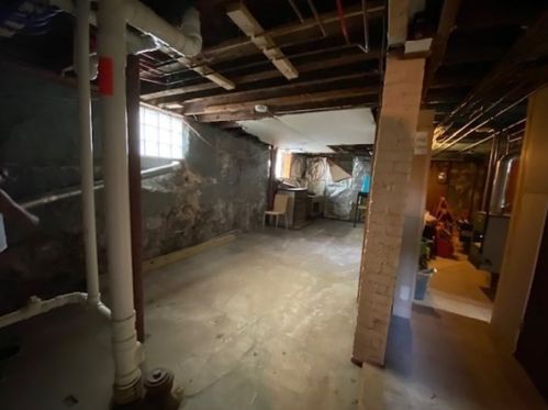 208 Grinnell St, New Bedford MA 02740-3269 exterior