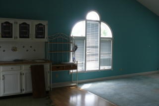 4430 Tittabawassee Rd, Saginaw MI  48604-9464 exterior