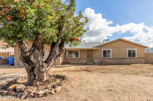 13427 15th Dr, Phoenix, AZ 85023-6101