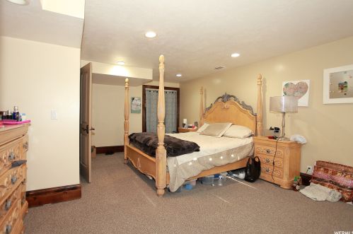 2079 Crk Rd, Sandy UT 84093-6449 exterior