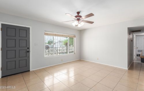 8634 3 St, Phoenix AZ 85004-2020 exterior