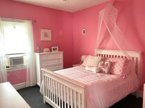 249 Griffin St, Fall River MA 02724-2735 exterior