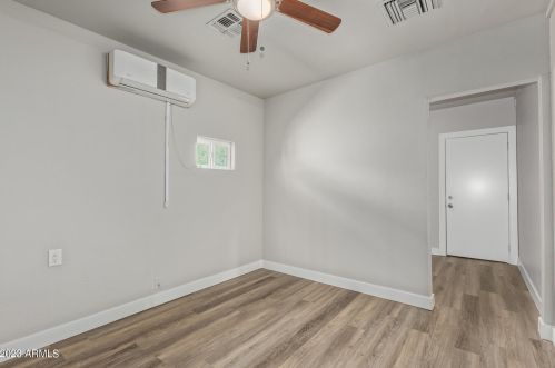 3116 37 Dr, Phoenix AZ 85053-3735 exterior