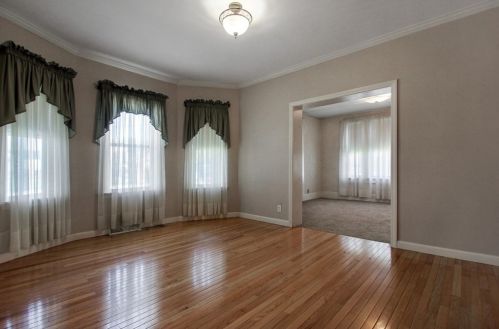 81 Lowell St, Methuen MA 01844-3615 exterior