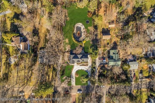 130 Rumson Pl, Little Silver NJ  07739-1044 exterior