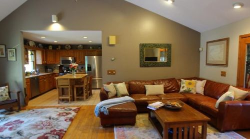 180 Hope St, Seekonk MA 02771-3001 exterior