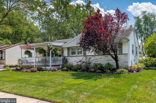 159 Ford Ave, West Deptford, NJ 08096-5033