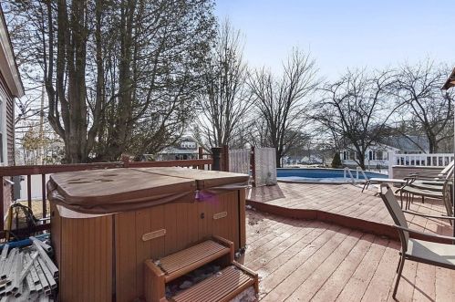 442 Central St, Winchendon MA 01475-1607 exterior