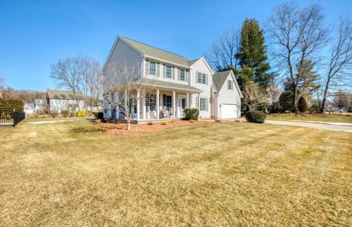 111 Devon Ter, Montgomery, MA 01085-9402