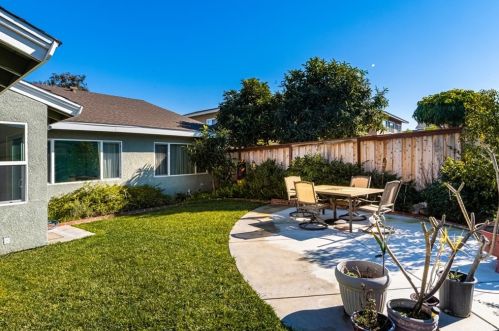 4042 Glenwood St, Irvine CA 92604-2223 exterior