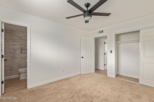 3320 Claire Dr, Phoenix AZ 85032-4933 exterior