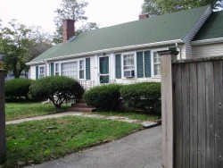1707 Washington St, Newton, MA 02466-2712