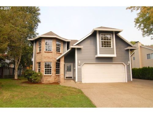 853 Goucher St, Mcminnville, OR 97128-5794