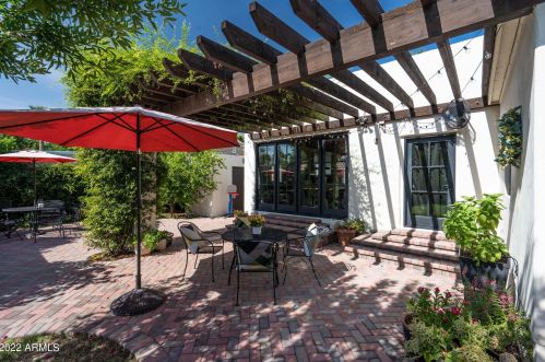 1815 11 Ave, Phoenix AZ 85021-4415 exterior