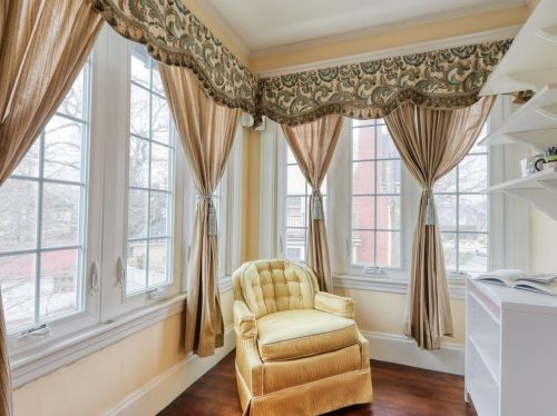 29 Furber Ln, Newton MA 02459-1503 exterior