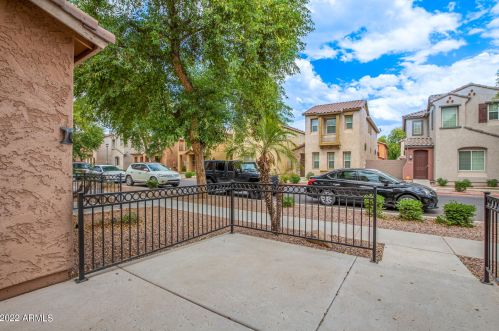 1922 78 Ave, Phoenix AZ 85035-5144 exterior