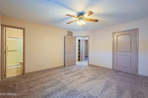 2324 Cactus Rd, Phoenix AZ 85032-7609 exterior