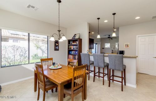 1344 Belmont Ave, Phoenix AZ 85021-6876 exterior