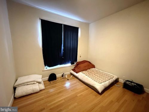 112 20 St, Philadelphia PA 19138-2902 exterior