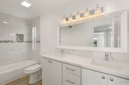 1 Satinwood Way, Irvine CA  92612-2111 exterior