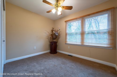 17 Heritage Ter, Jackson Twp NJ 08527-2238 exterior