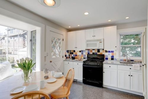 20 Amherst St, Arlington MA 02474-3408 exterior