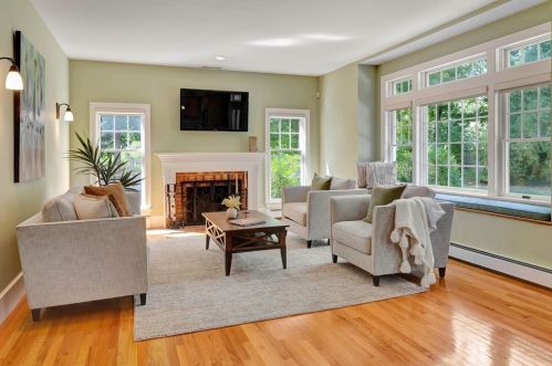 5 Chapel Hill Rd, Beverly MA  01915-1313 exterior