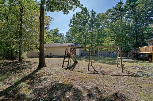 715 Reed Rd, Jackson Twp NJ 08527-4737 exterior