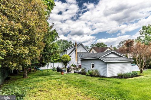 141 Progress Ave, West Deptford NJ 08096-1212 exterior