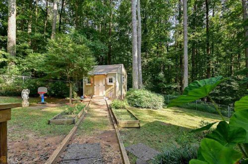 2012 Goode Rd, Conyers GA 30094-3210 exterior