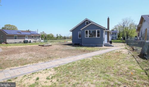 126 Billings Ave, West Deptford NJ  08066-2223 exterior