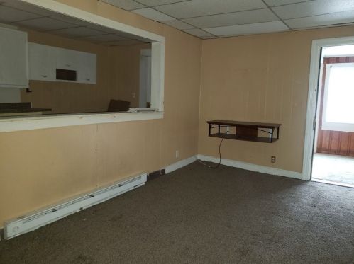 11 Main St, Winchendon MA 01475-1088 exterior