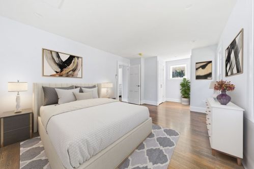 363 Pleasant St, Milton MA  02186-4764 exterior