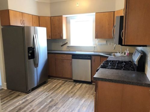 1192 Robeson St, Fall River MA  02720-5508 exterior