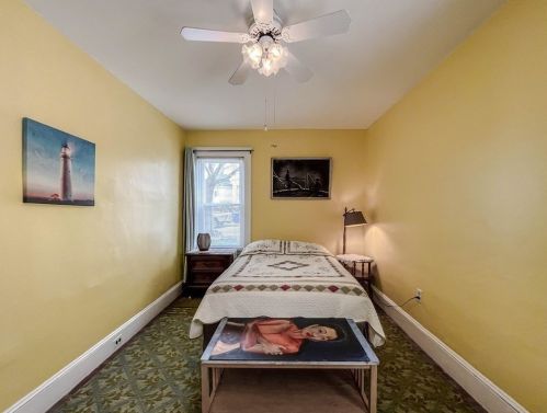 188 Furnace Brk Pkwy, Quincy MA 02169-2274 exterior